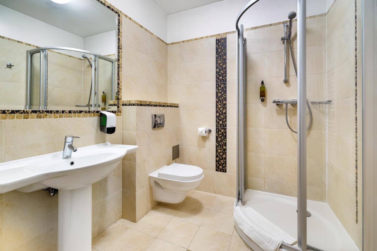 Hotel Pan Tadeusz Serock Dış mekan fotoğraf