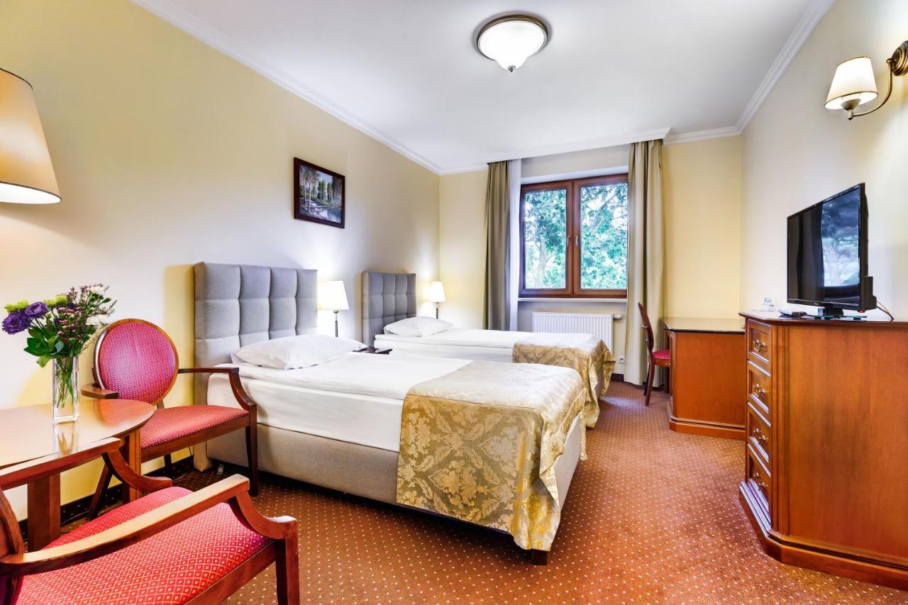 Hotel Pan Tadeusz Serock Dış mekan fotoğraf