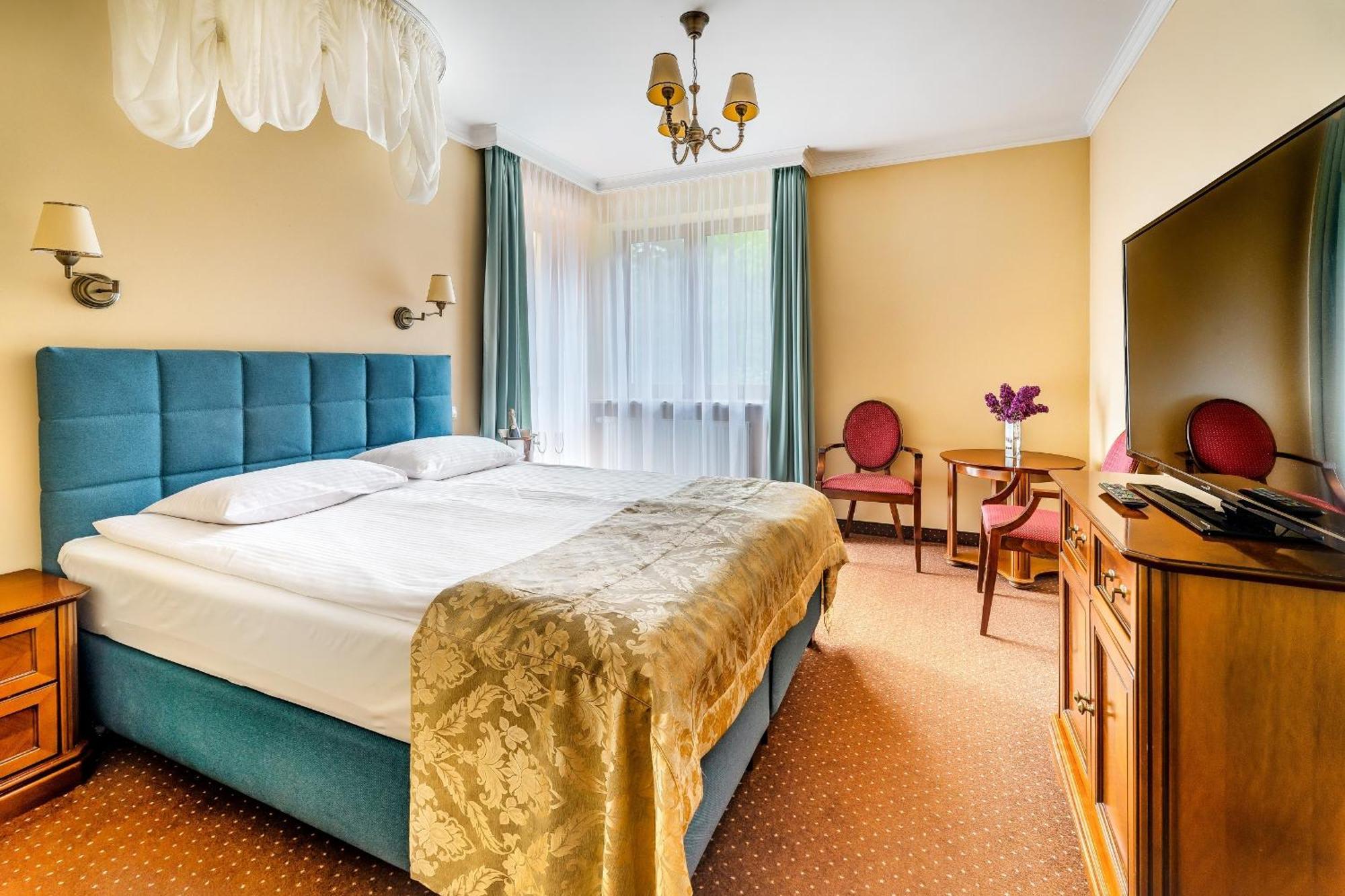 Hotel Pan Tadeusz Serock Dış mekan fotoğraf